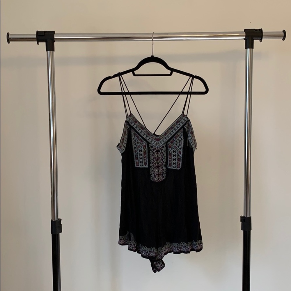 Embroidered romper | Staring at Stars